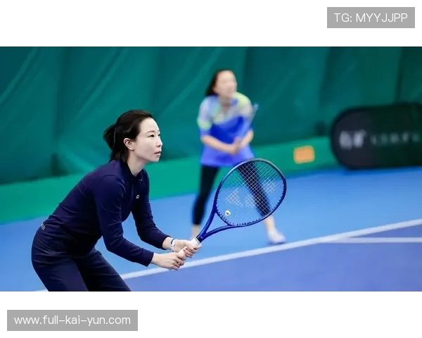 网坛“老将”郑洁复出任教练，执教国家青年队，郑洁网球老公